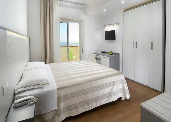 Hotel Strand Ξενοδοχείο
